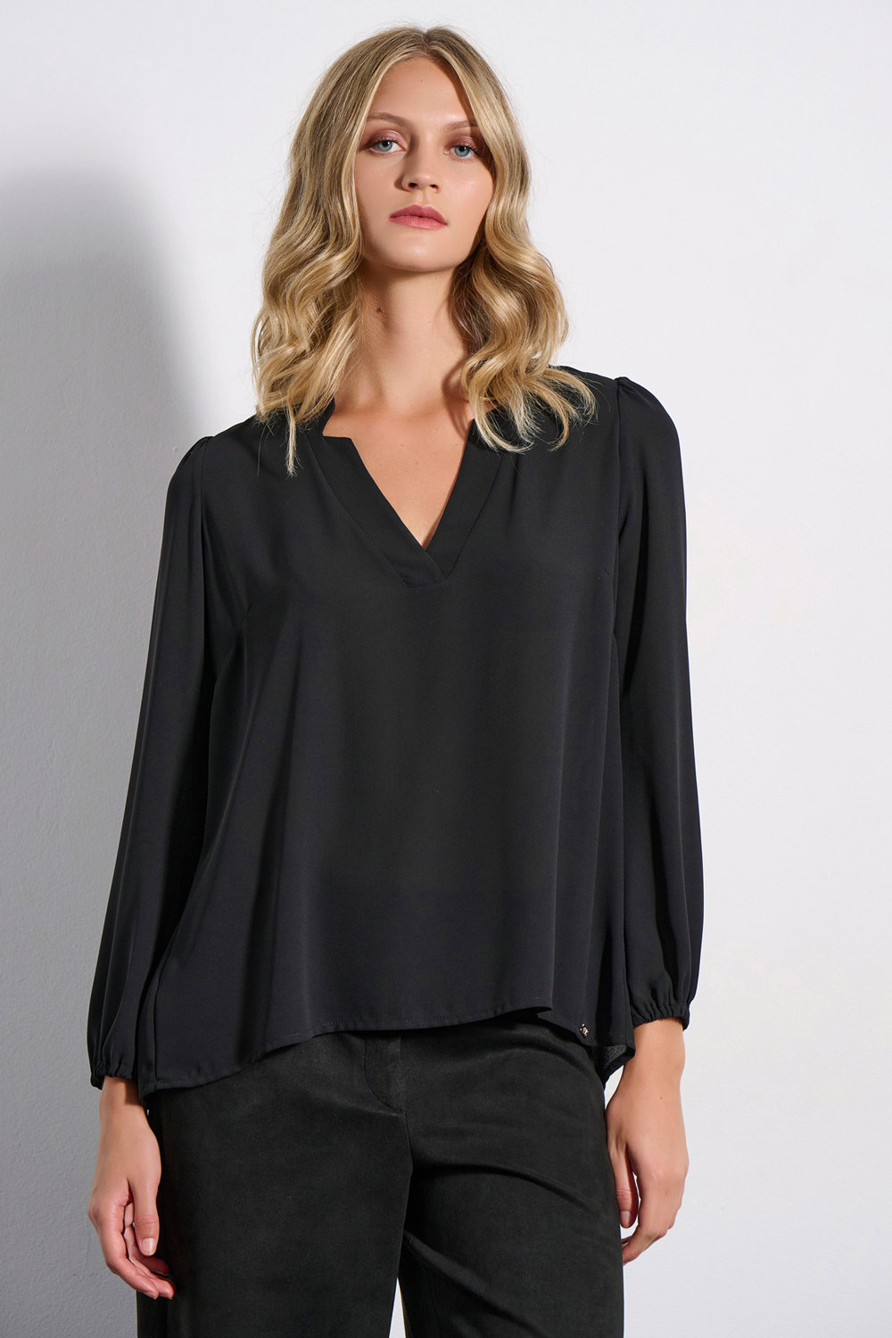 Μαύρη μλούζα MATBLOO8S