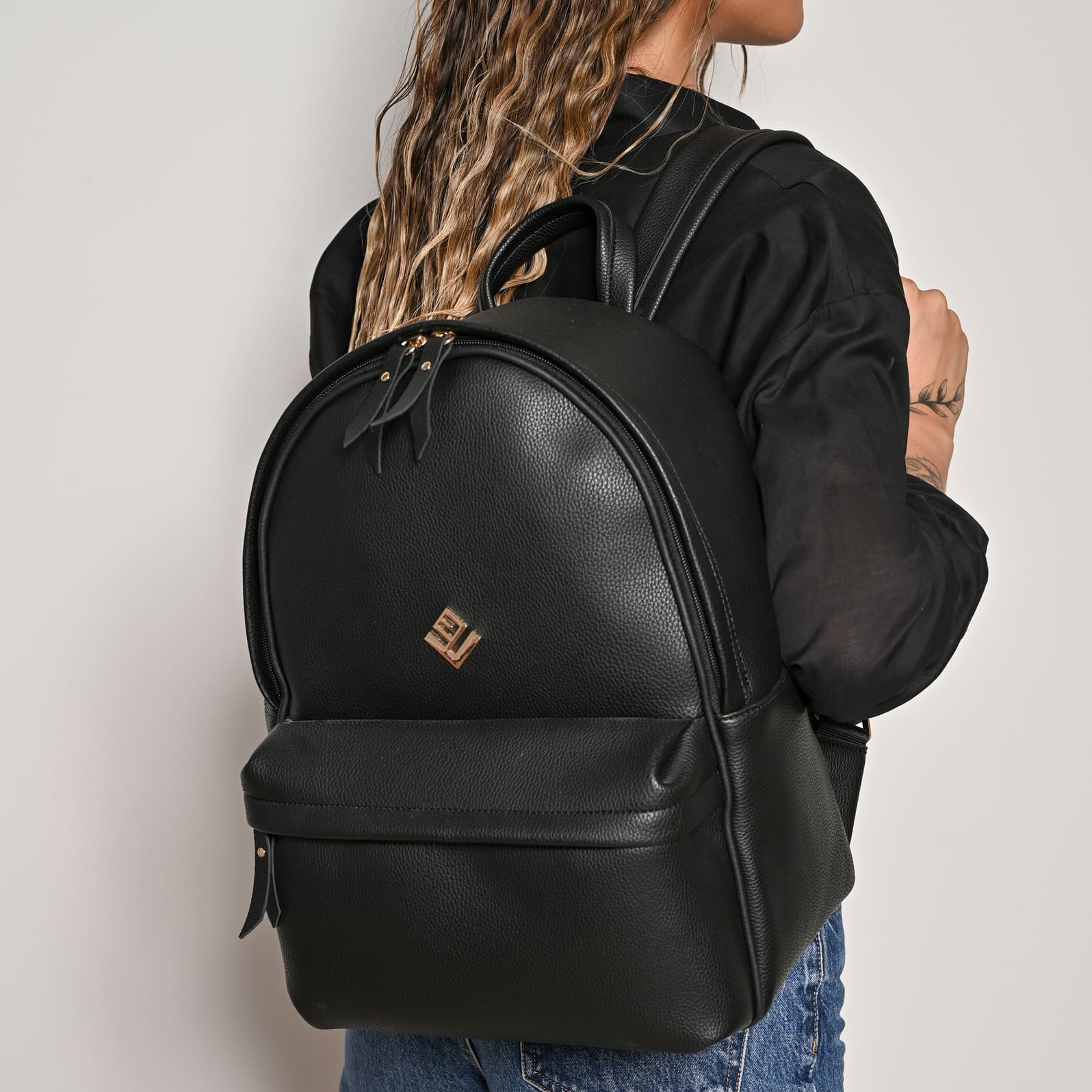  Ersi Asti Bag | Black LOV016