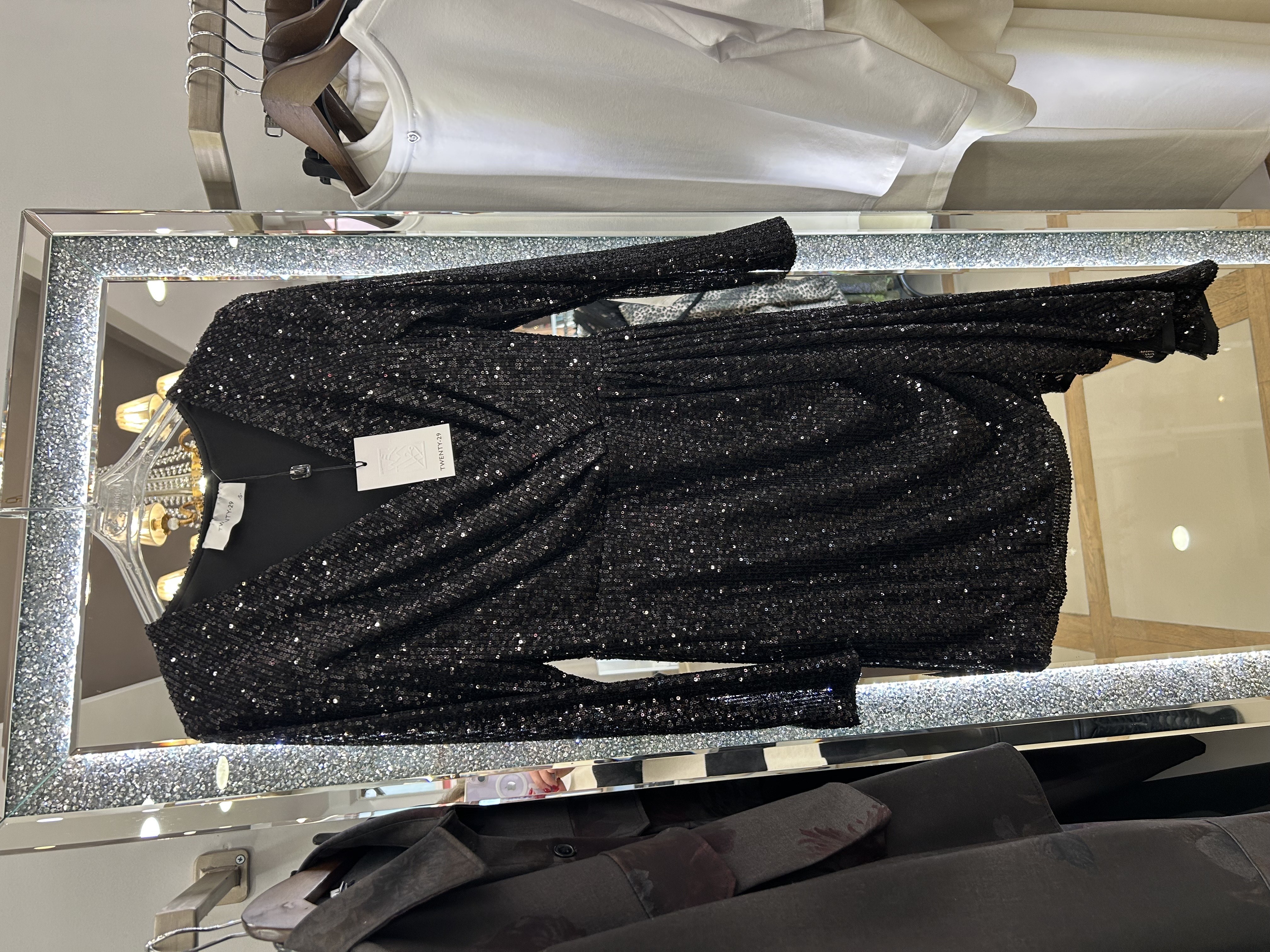 Twenty 29 μαύρο φόρεμα με παγιέτες S