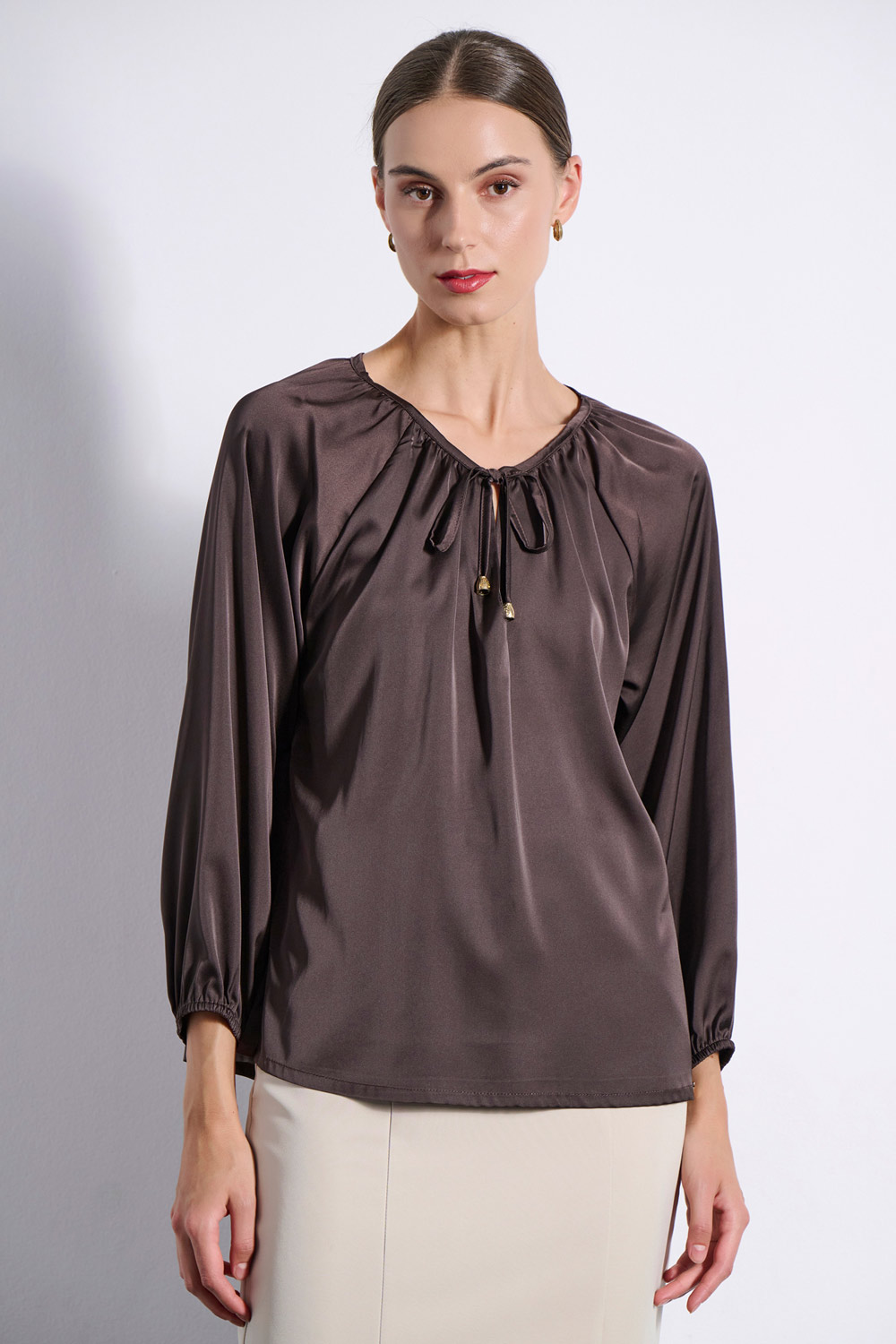 Σατέν σοκολά τοπ MATBL003S